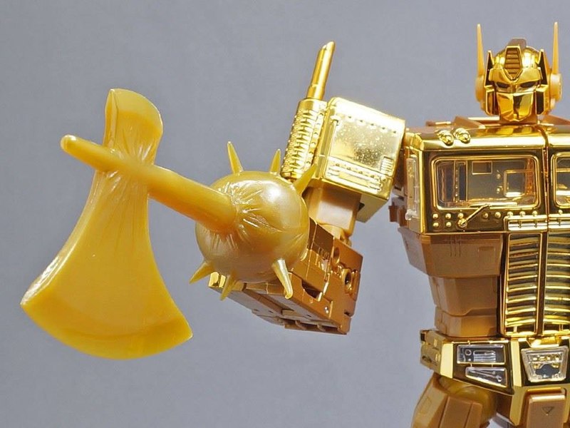 Golden Lagoon MP 10 Convoy New In Hand Images Of Masterpiece Redeco 13 (13 of 27)